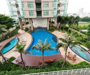 Aerial view of the pool at Chatrium Residence Riverside Bangkok