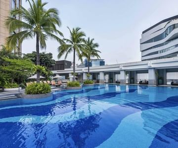 Outdoor Pool at Emporium Suites by Chatrium